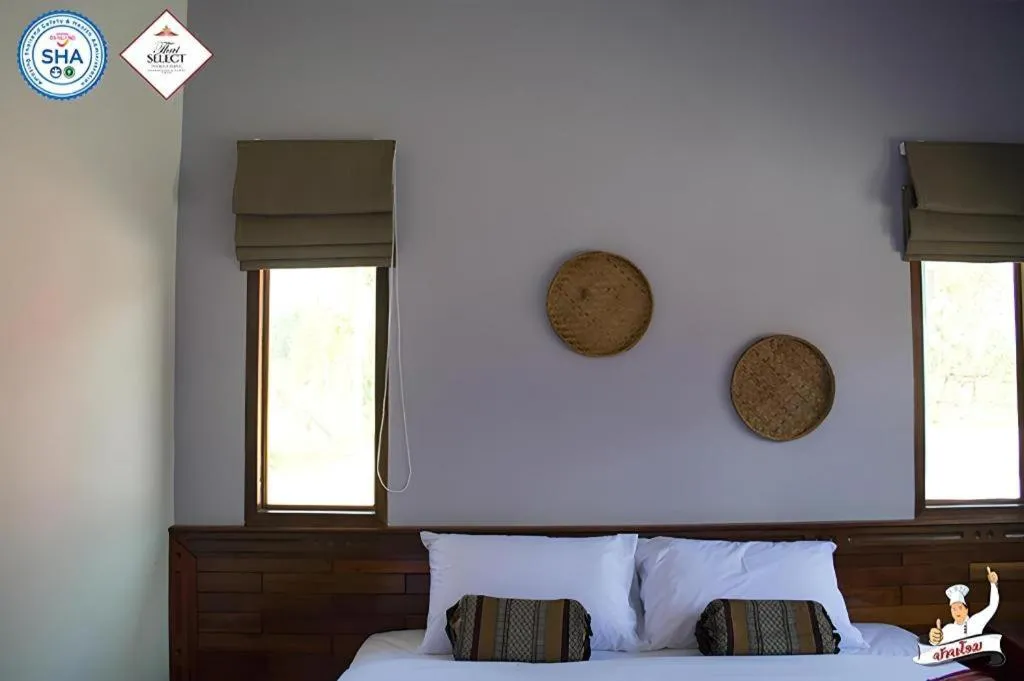 Bed in Baan Home Resort