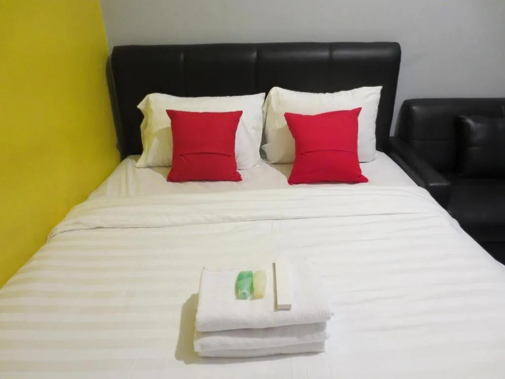 Bed in The Grand Palace Resident