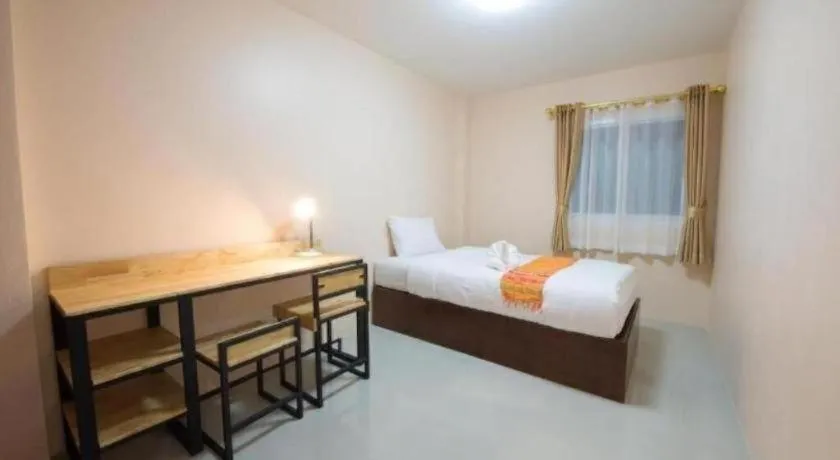 Bed in Bees Smile Hotel