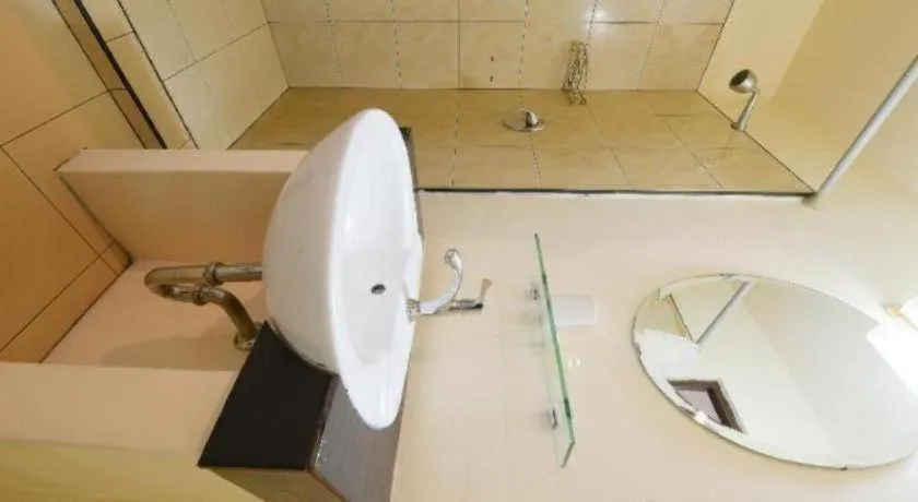 OYO 520 Pattaya Cantina