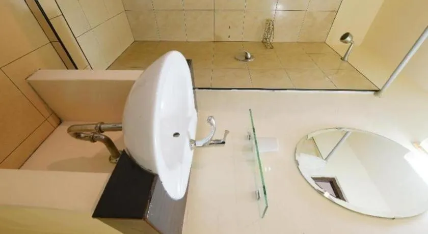 OYO 520 Pattaya Cantina