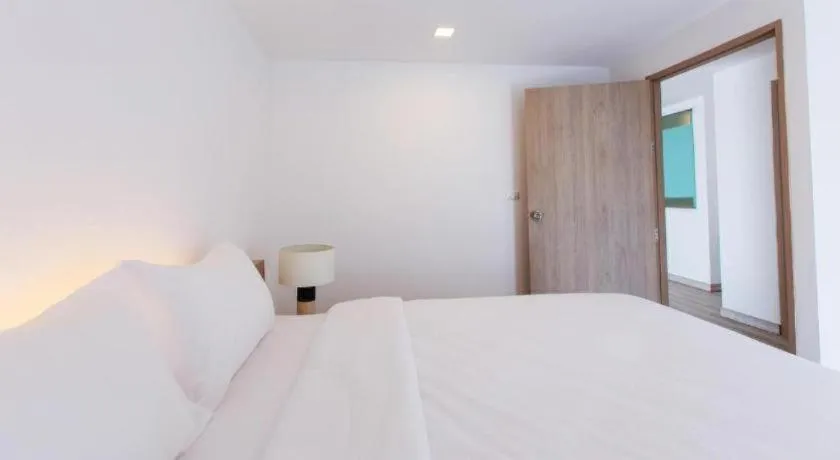 Bed in B2 Nakhonsawan Premier Hotel