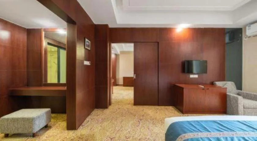 Bed in Longyan Capital International Hot Spring Resort