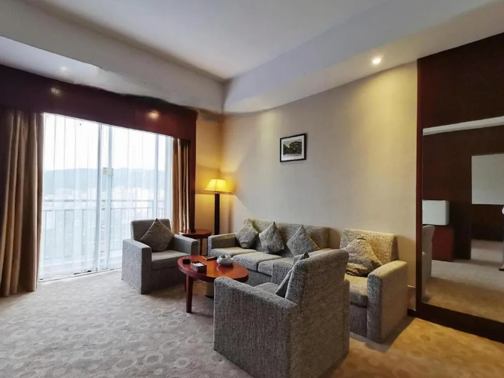 Longyan Capital International Hot Spring Resort