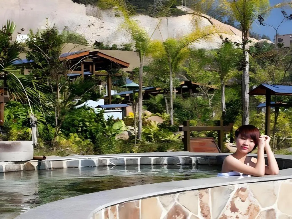 Longyan Capital International Hot Spring Resort