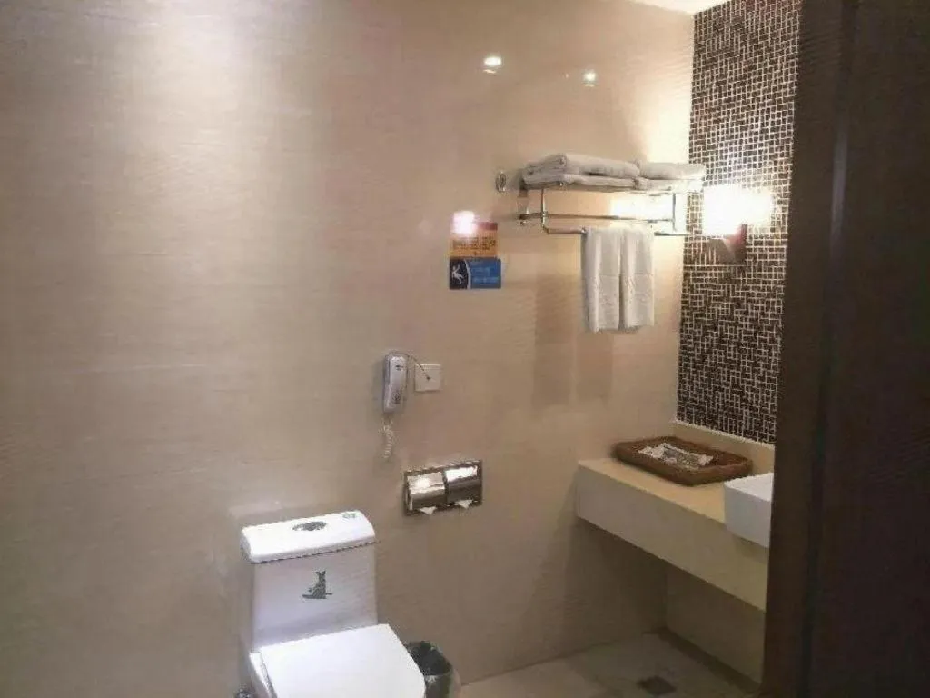 Longyan Capital International Hot Spring Resort