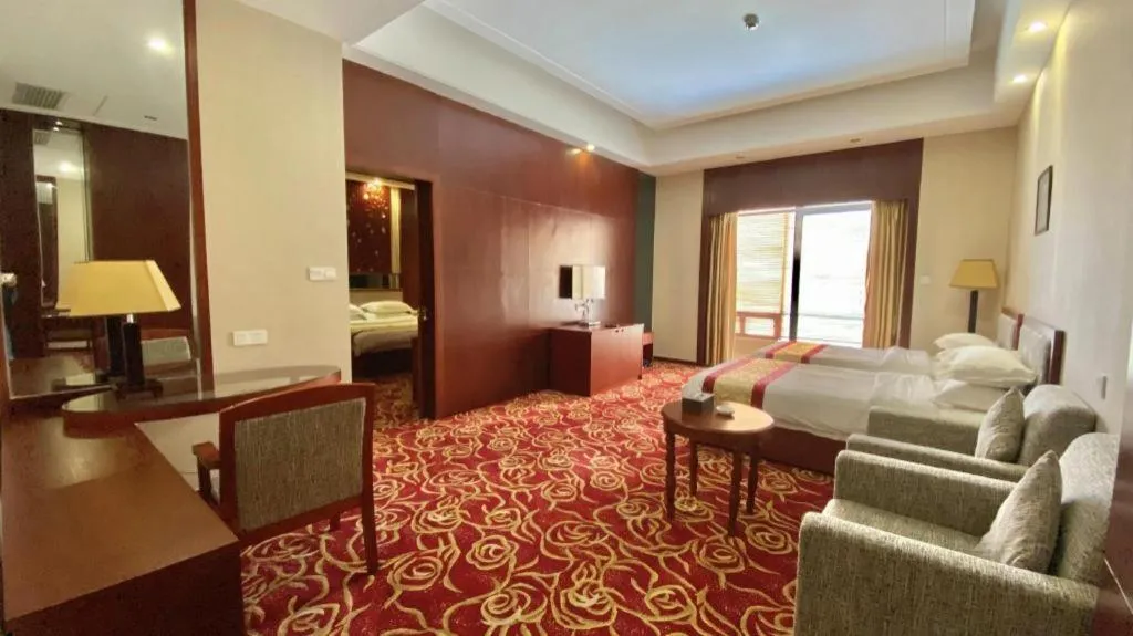 Longyan Capital International Hot Spring Resort