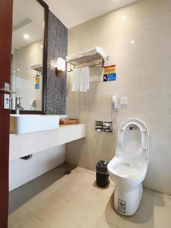 Longyan Capital International Hot Spring Resort