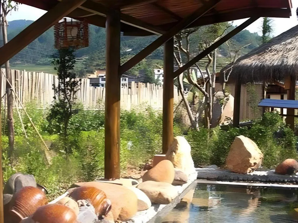 Longyan Capital International Hot Spring Resort