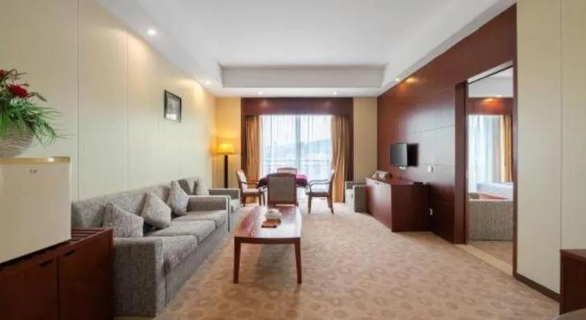 Longyan Capital International Hot Spring Resort