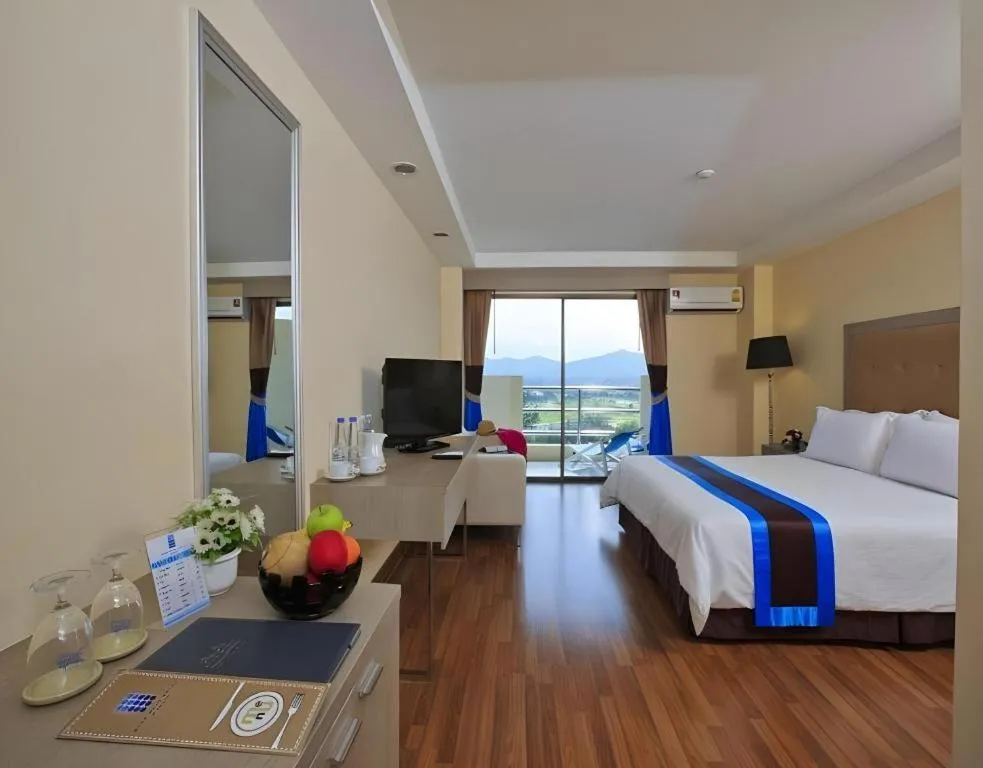Blue Wave Hotel Hua Hin