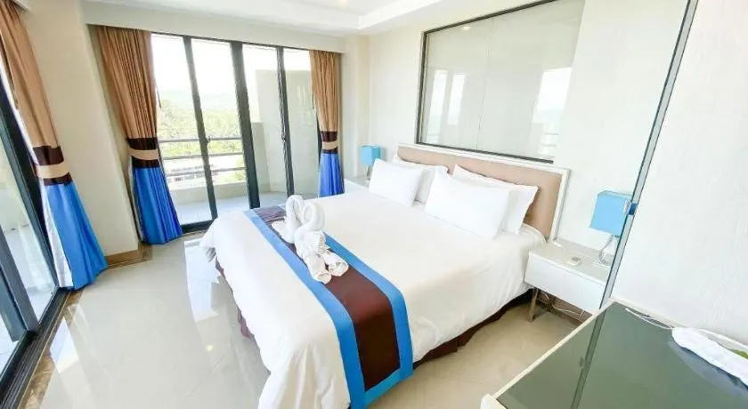 Bed in Blue Wave Hotel Hua Hin