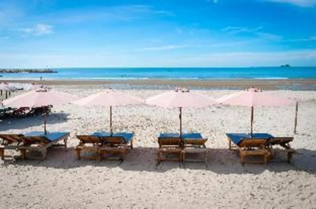 Blue Wave Hotel Hua Hin