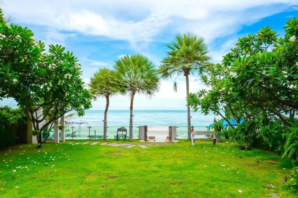 Blue Wave Hotel Hua Hin