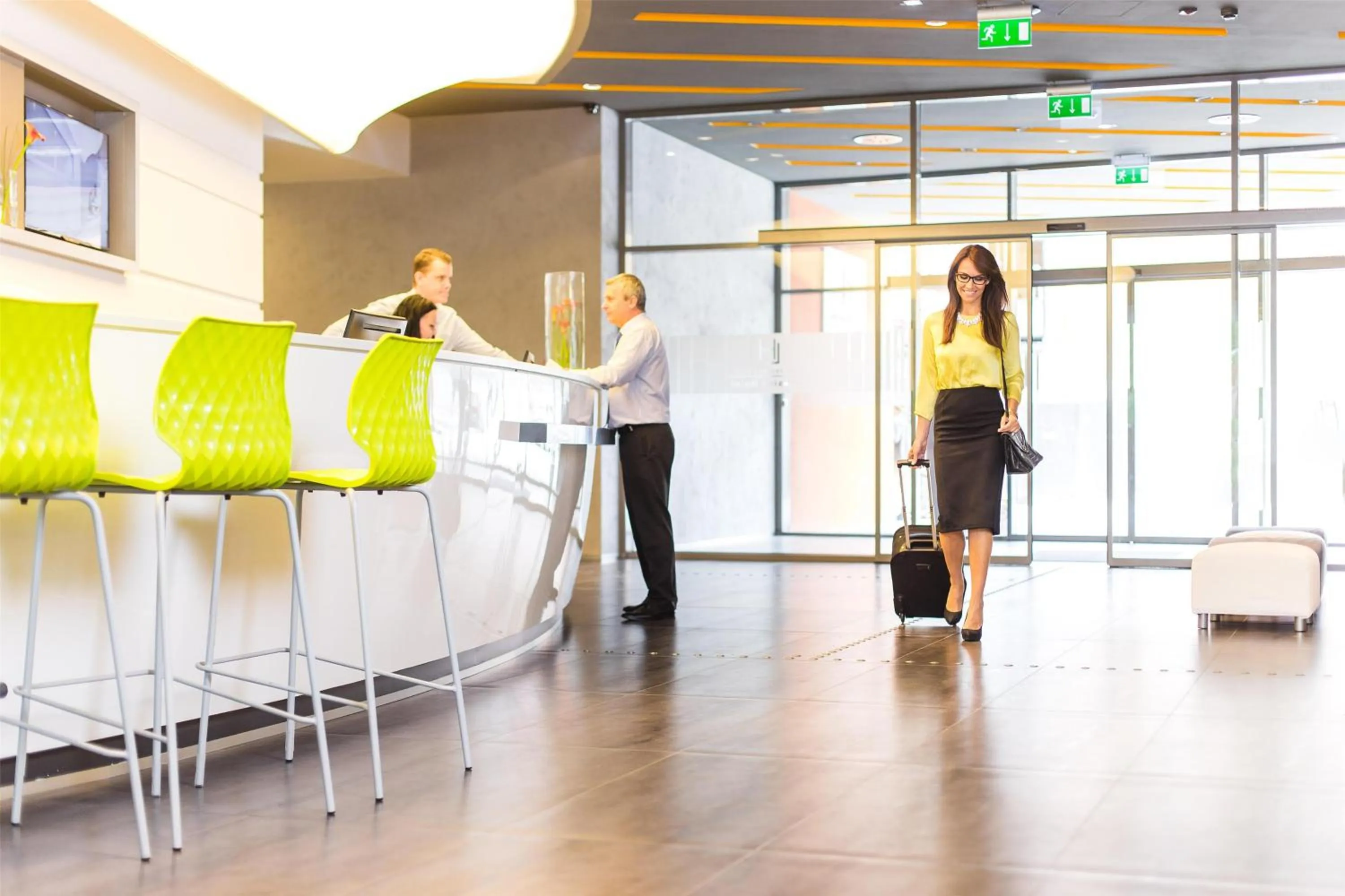 Lobby or reception in Best Western Plus Lakeside Hotel