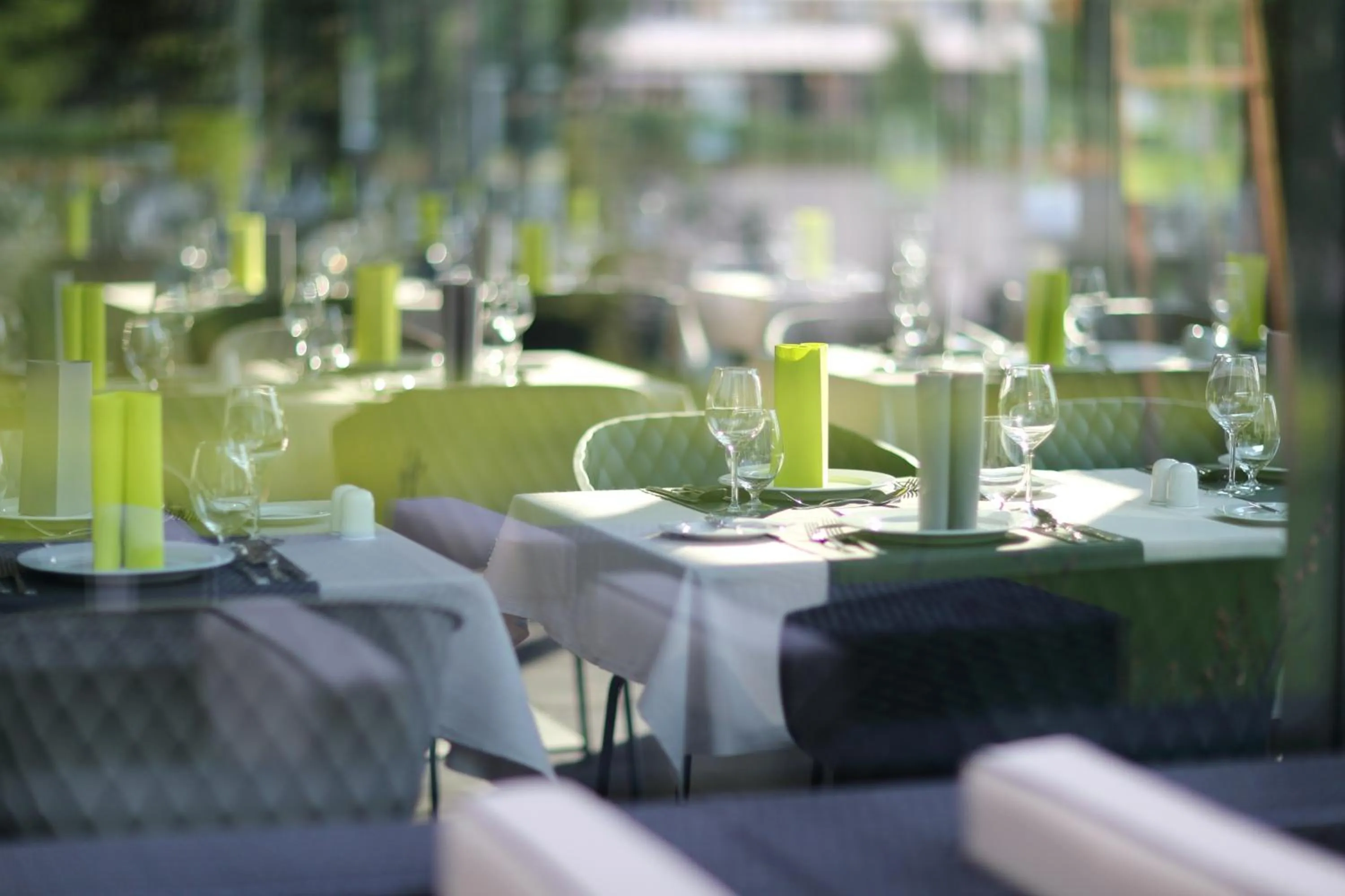 Restaurant/places to eat in Best Western Plus Lakeside Hotel