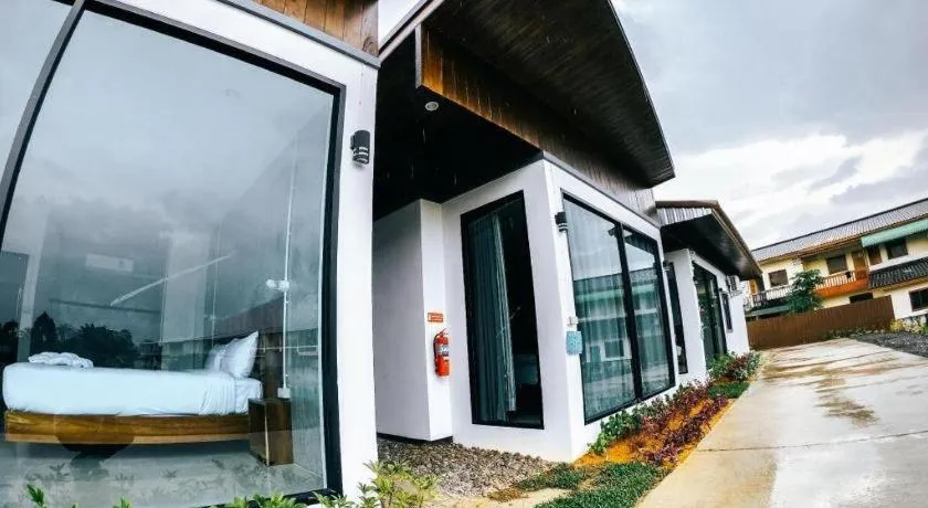 Seven Days a Week Resort