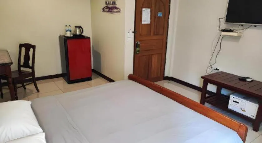 Bed in Sunflower Place