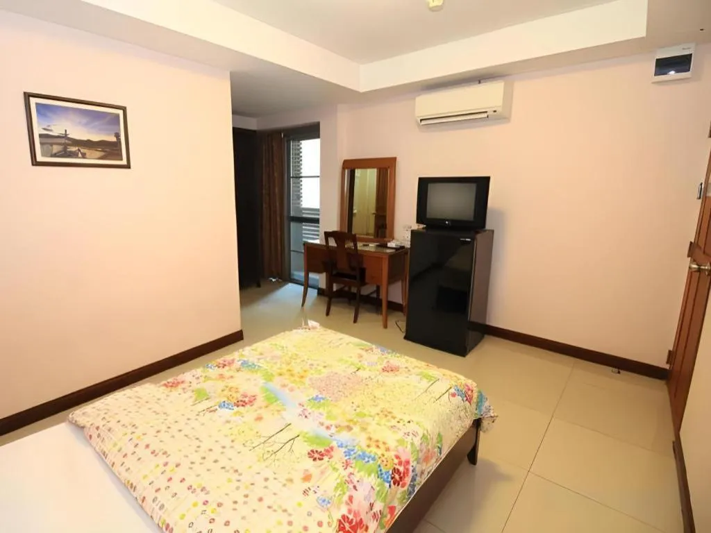 Bed in Sunflower Place