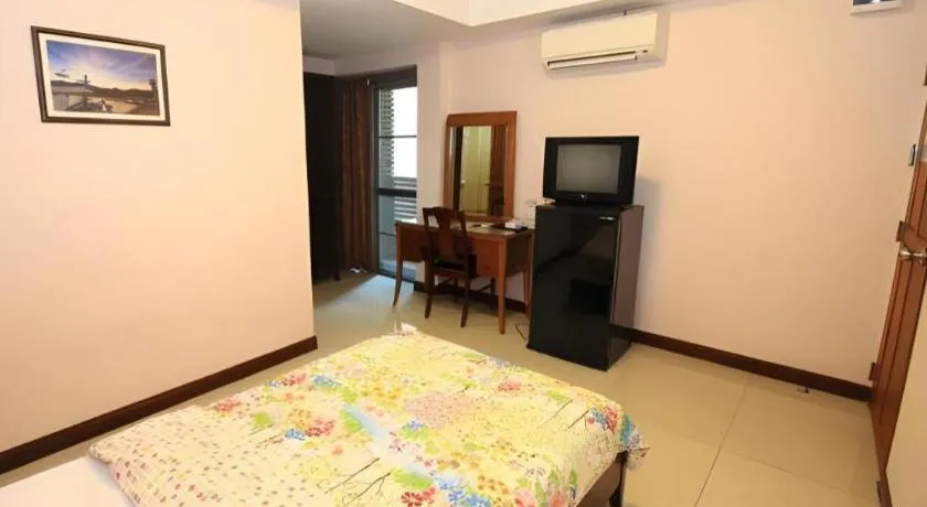 Bed in Sunflower Place