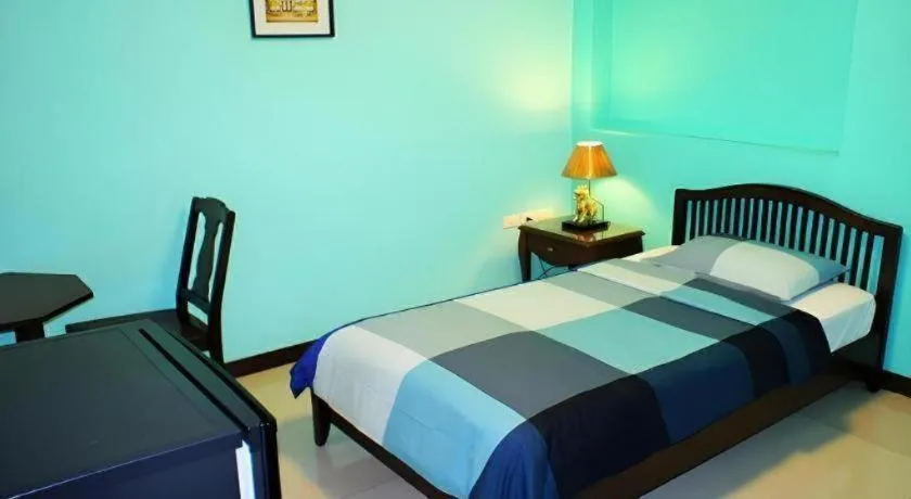 Bed in Sunflower Place