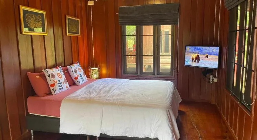 Bed in Nai Khun Khao Resort