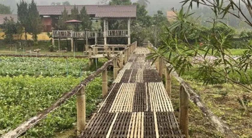 Nai Khun Khao Resort