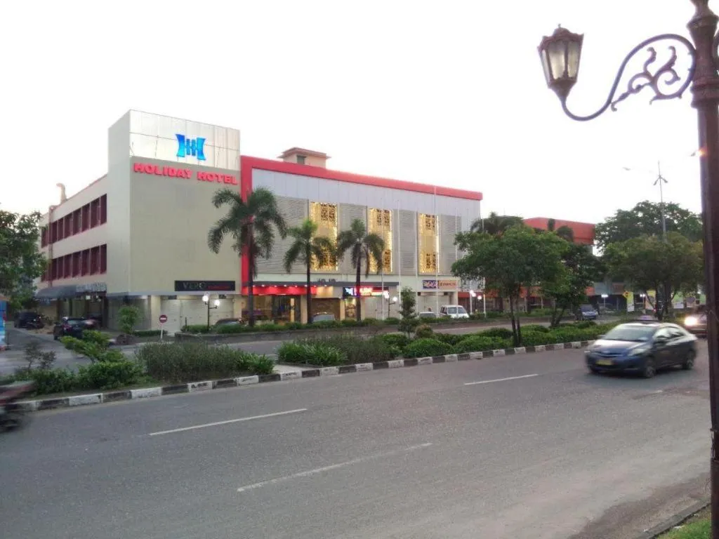 Holiday Hotel Batam