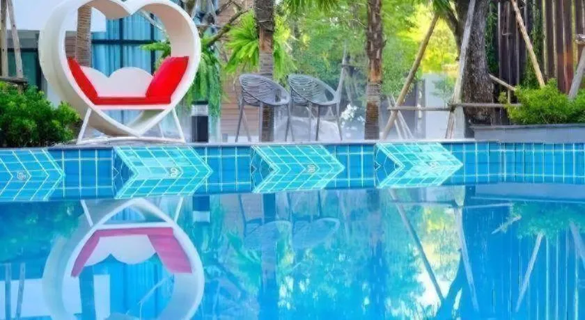 Chatnipa Beach Resort