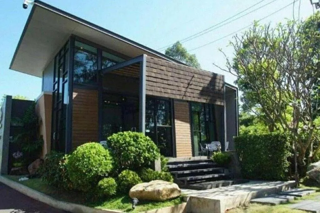 Chatnipa Beach Resort