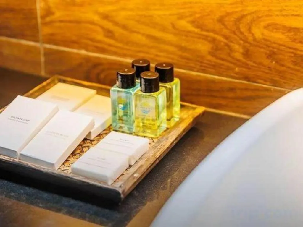 Chatnipa Beach Resort