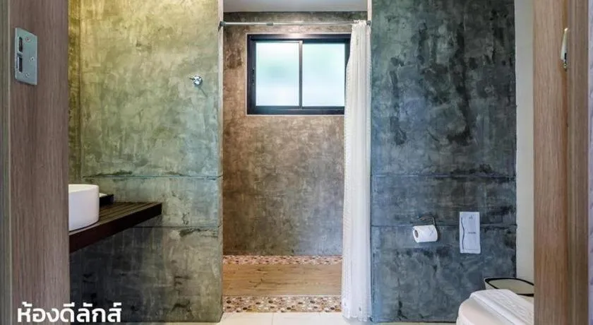 Chatnipa Beach Resort