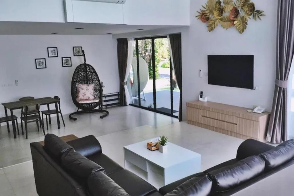 Chatnipa Beach Resort