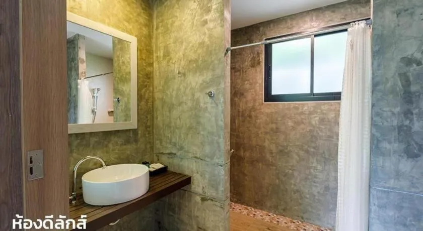 Chatnipa Beach Resort