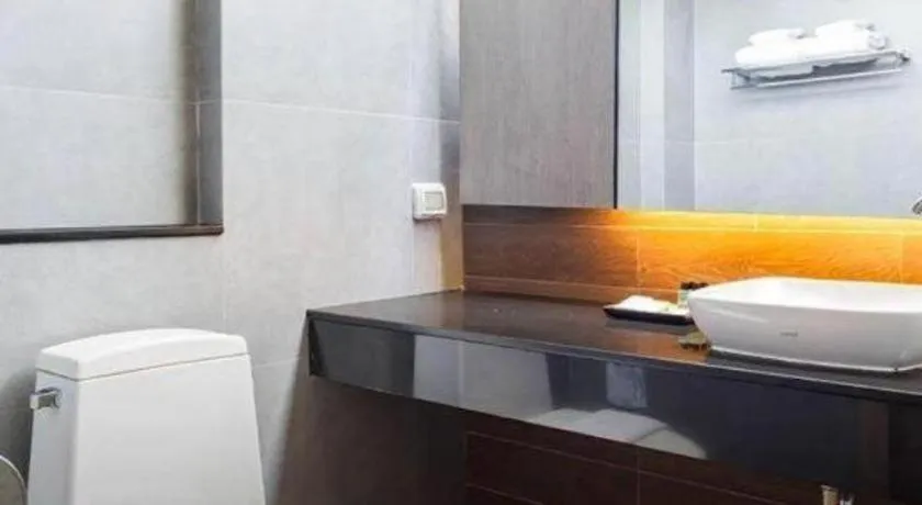 Chatnipa Beach Resort