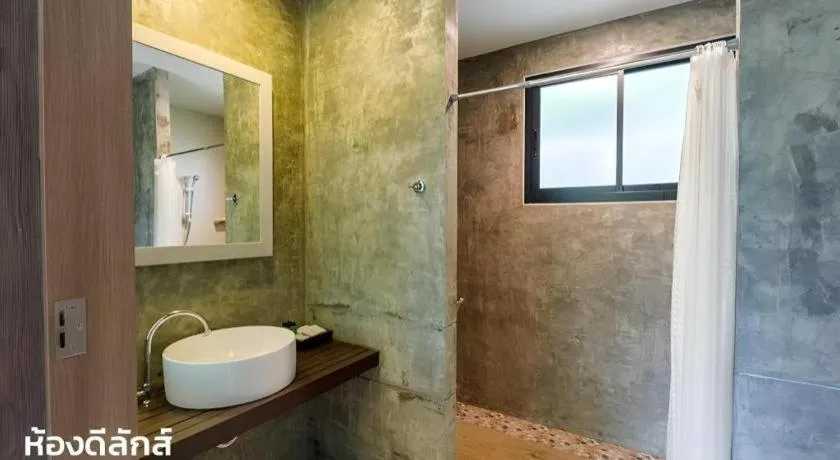 Chatnipa Beach Resort