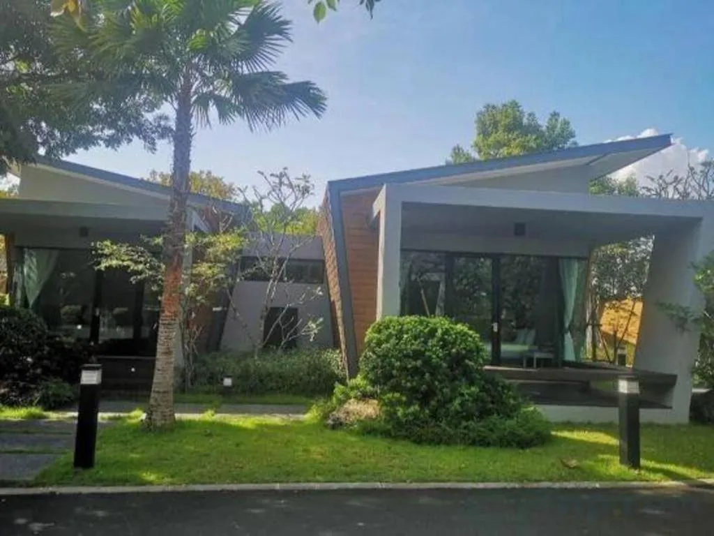 Chatnipa Beach Resort