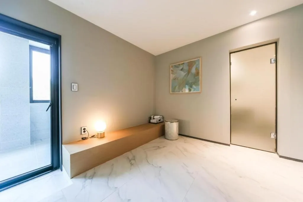 Changwon Brown dot Hotel Palyong