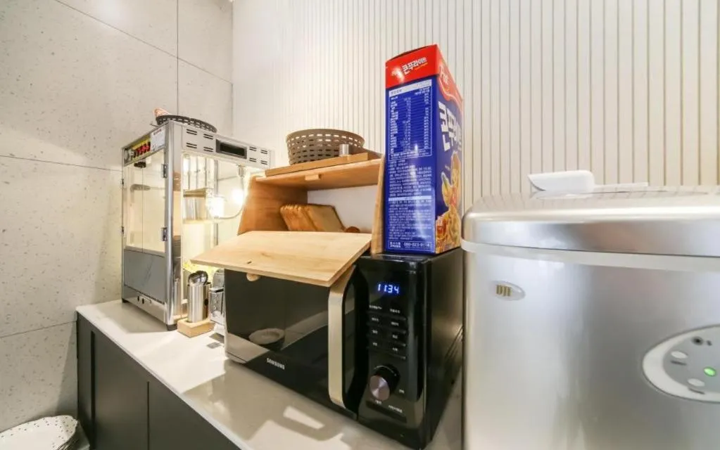 Changwon Brown dot Hotel Palyong