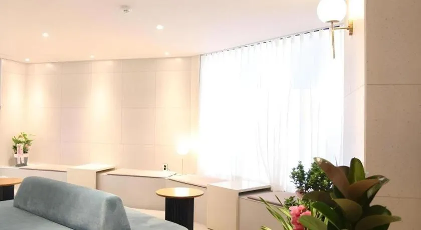 Changwon Brown dot Hotel Palyong