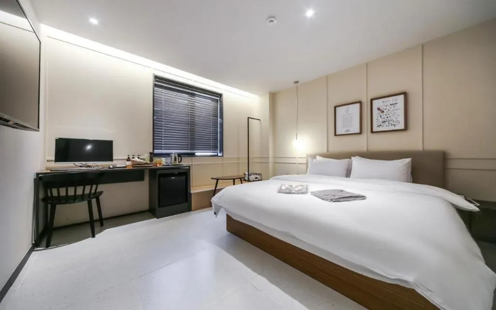 Bed in Changwon Brown dot Hotel Palyong