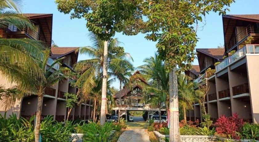 Khanom Cabana Beach Resort