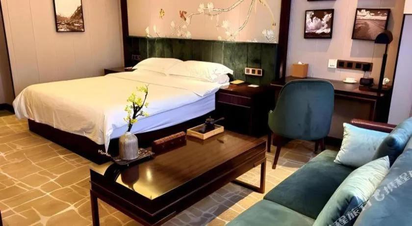 Bed in Metropolo Hotel Chengdu Wuhou Wanda Plaza