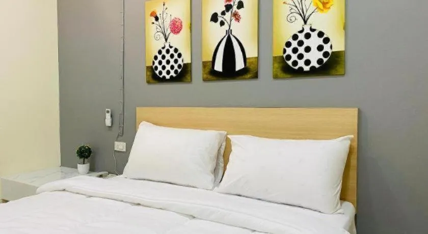 Bed in Sweet Hug Hotel