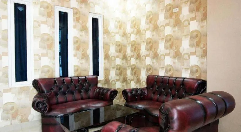 OYO 716 Iciw Iciw Exclusive Homestay