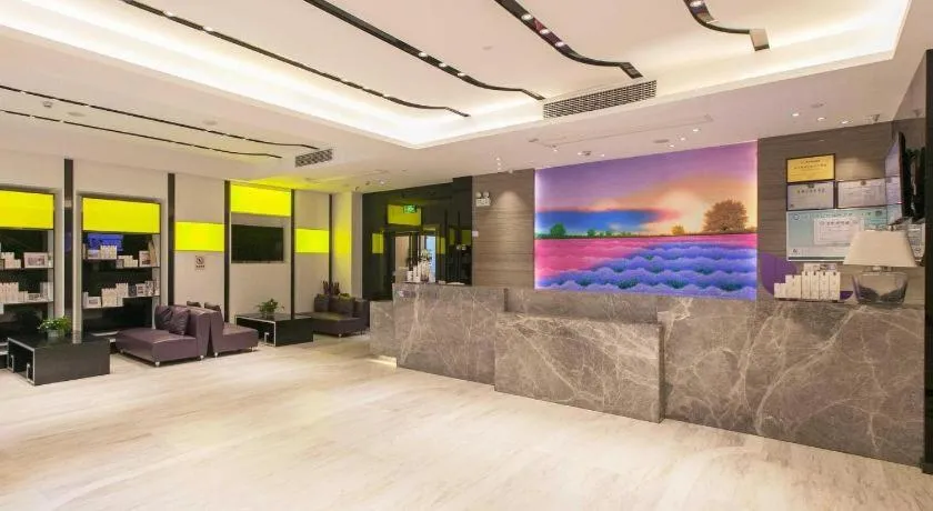 Lavande Hotels Wuhan Wuchang Railway Station Square