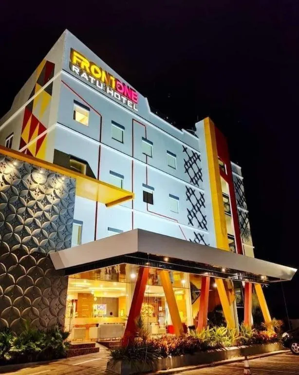 Front One Hotel Nganjuk