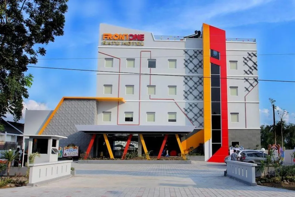 Front One Hotel Nganjuk