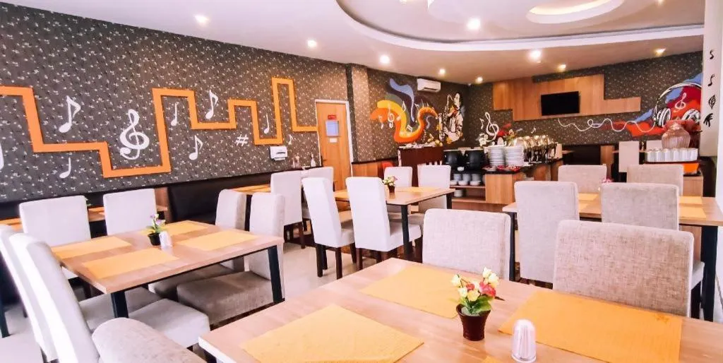 Front One Hotel Nganjuk