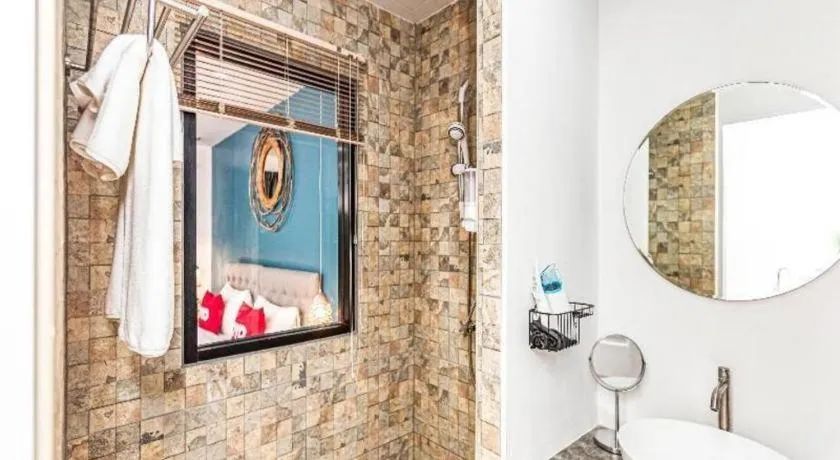 OYO 422 Jane Homestay and Resort